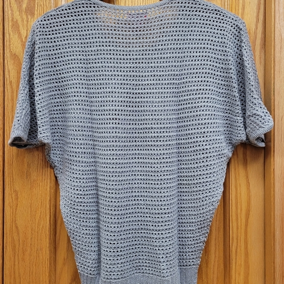 Womens Elle Sweater Gray Silver Metallic light weight short sleeve Size … - Picture 2 of 12
